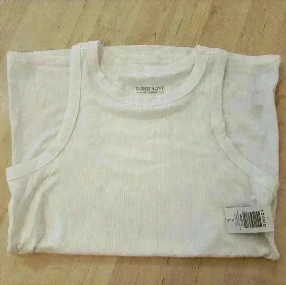 Torrid super soft white ribbed tank top white size 0, NWT - Picture 1 of 9